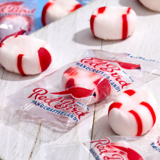 SweetGourmet Red Bird Wrapped Mint Puffs